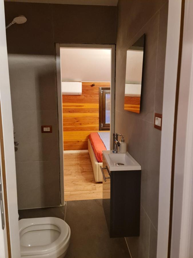 Isea Wood Villa Rrushkull  Bagian luar foto